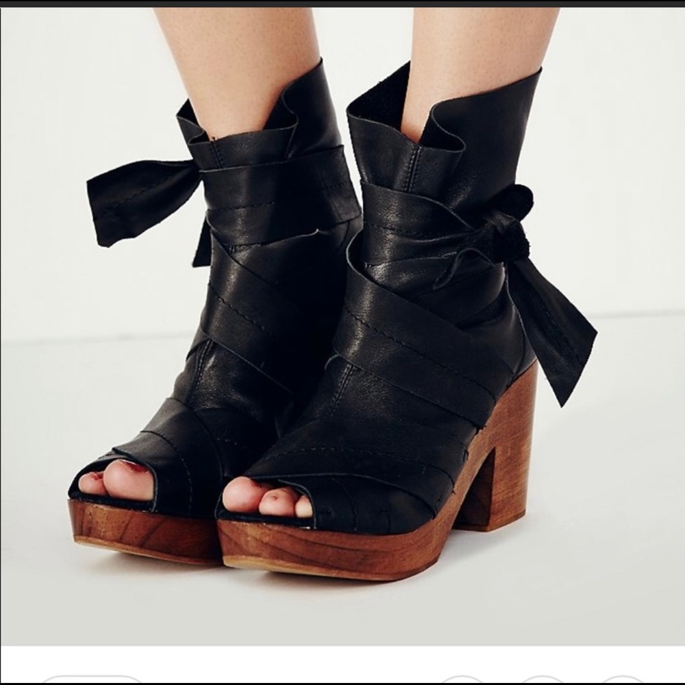 Free People Spire Wrap Clogs